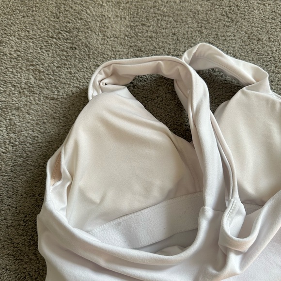 ALO TANK - Picture 4 of 6